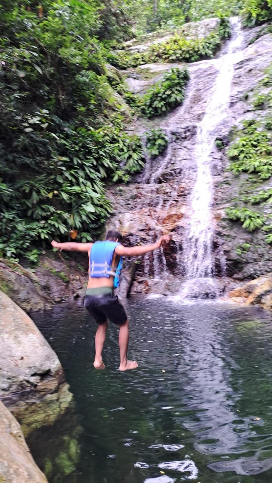Los Guacamayos La Ceiba Exteriér fotografie