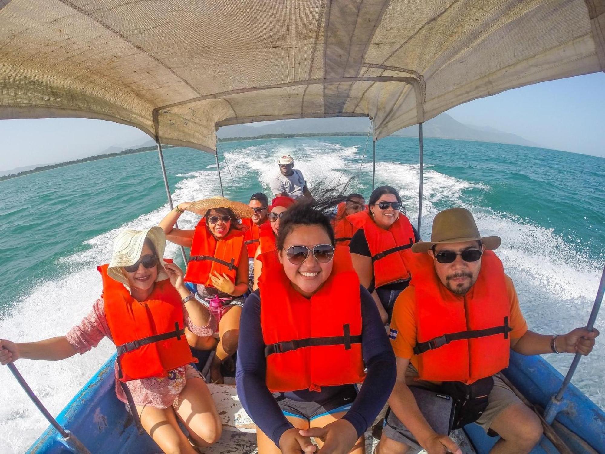 Los Guacamayos La Ceiba Exteriér fotografie