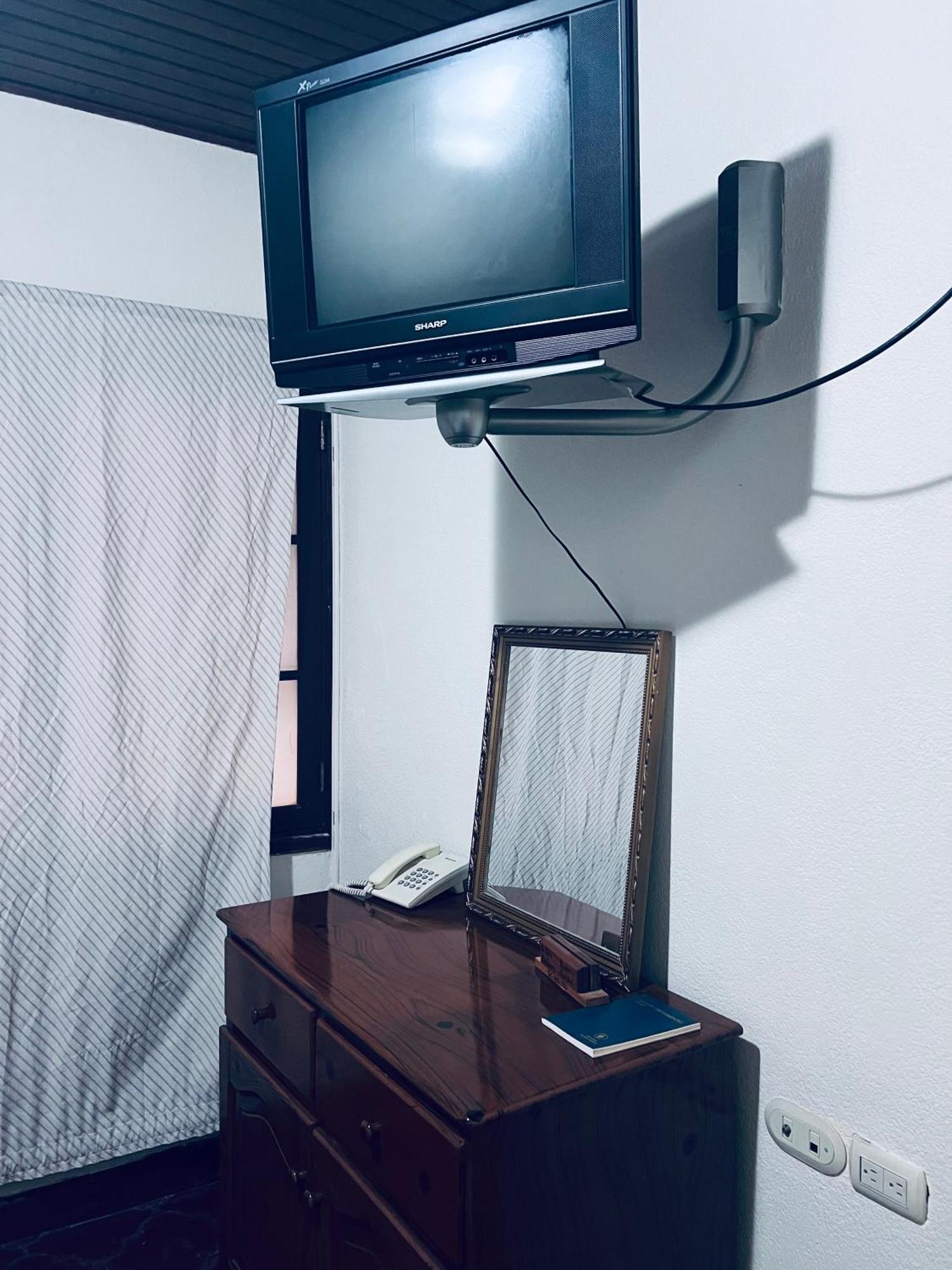 Los Guacamayos La Ceiba Exteriér fotografie